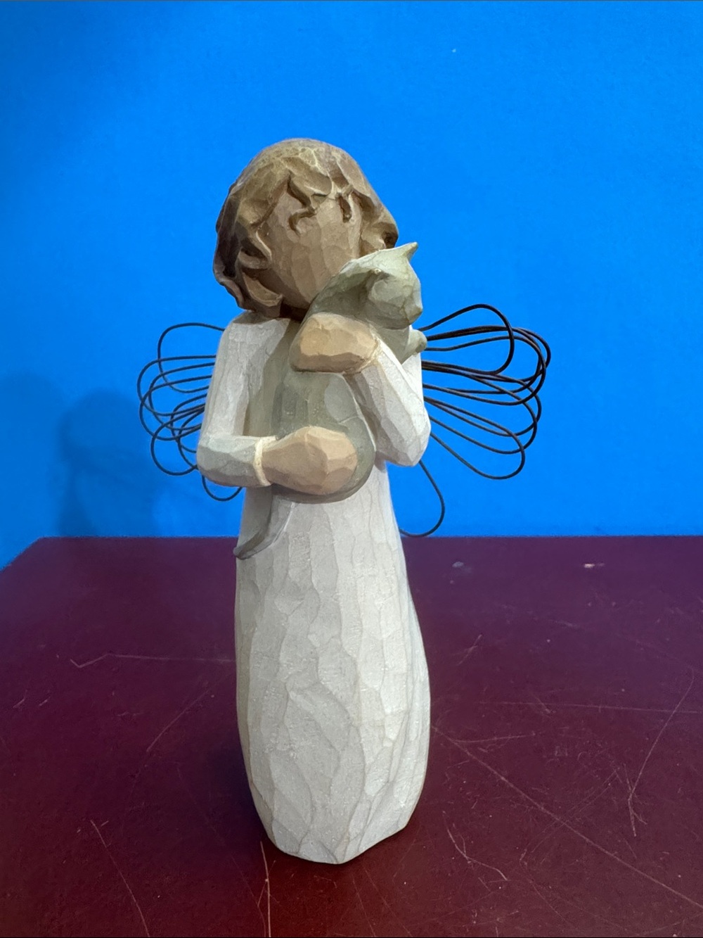 Willow Tree "With Affection" angel figurine by Susan Lordi